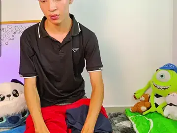 Stripchat Live Sex of Ely_king