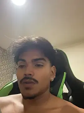 Stripchat Free Porn Cam of pretoboom14