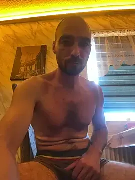 Stripchat Live Porn of 17vio