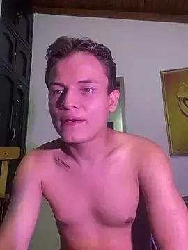 Stripchat Free Live Porn of _Leo_Boy