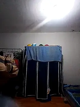 Stripchat Adult Video Chat of thom_1