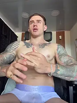 Stripchat Best Webcam of paulthompson_