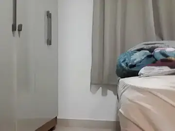 Stripchat Free Live Porn of JunaoEs