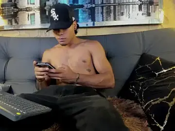 Stripchat Adult Webcam of Jeremy_wallker