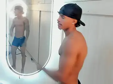 Stripchat Sex Cam of Joao_da_silva19