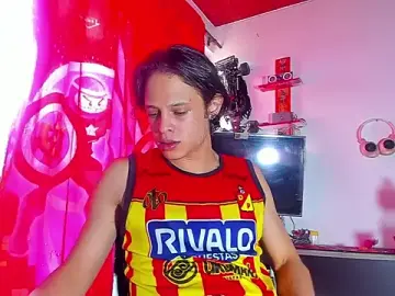 Stripchat Sex Cam of JuniorSkere1