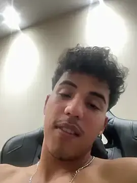Stripchat Best Webcam of henrids