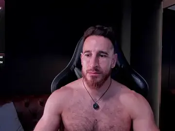 Stripchat Sex Cam of _adamcoper_
