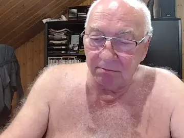 Stripchat Sex Chat of biggandybig