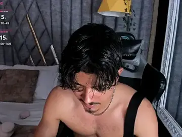 Stripchat Live Sex Cam of NicolaiKarav