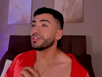 Stripchat Nude Webcam of Alexander_Diazz