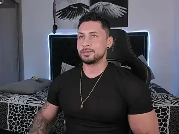 Stripchat Adult Video Chat of santi_aesthetic