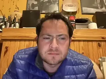 Stripchat Live Sex Cam of alecsgzz