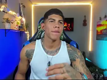 Stripchat Adult Webcams of Damian_latinxxx