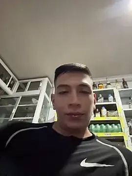 Stripchat Live Sex Cam of OliverWest04