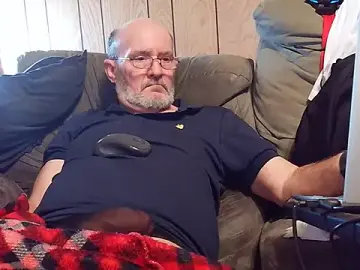 Stripchat Sex Cam of snickers1