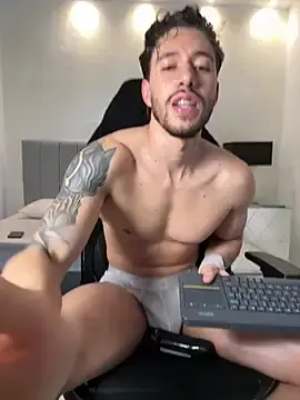 Stripchat Free Porn Cam of evans_campbell1
