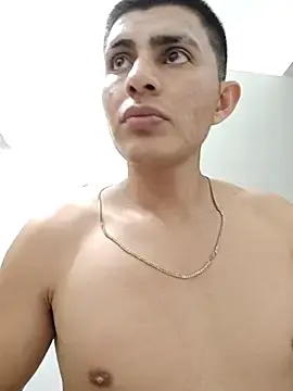 Stripchat Live Sex Cam of BellakoCL