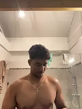 Stripchat Free Porn Cam of axel_black03