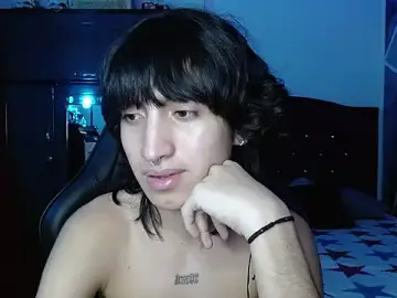 Stripchat Adult Webcam of littlextreme