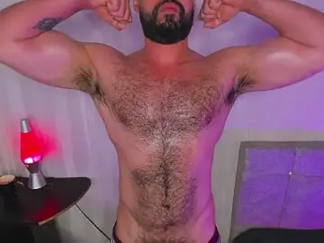 Stripchat Free Live Porn of Luke_Diaz7
