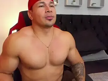 Stripchat Sex Chat of tyler_hank01