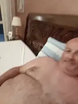 Stripchat Live Sex Cam of Alexis_Bull