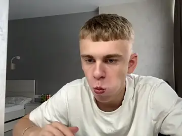 Stripchat Best Webcam of SoloFury