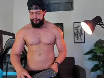 Stripchat Watch Live Sex Cams of Justin_kingX7