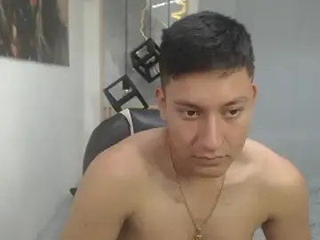Stripchat Live Porn of DominantBoy4