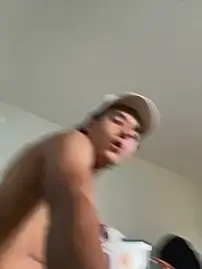 Stripchat Live Sex Cam of OnlyTyroone