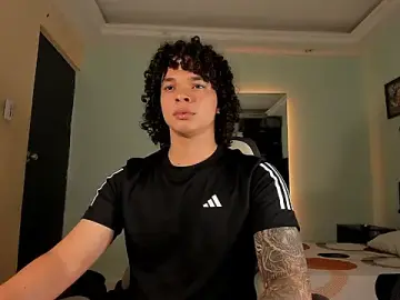 Stripchat Best Webcam of soy_ian_