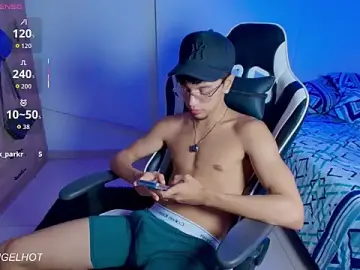 Stripchat Sex Cam of Angelligth