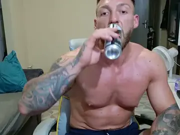 Stripchat Live Sex of TitanInkReal