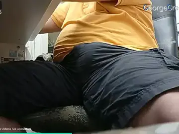 Stripchat Sex Cam of GeorgeGreeceGR