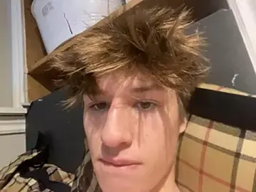 Stripchat Private Sex Chat of yourwhiteboy1