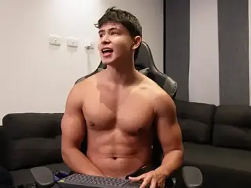 Stripchat Live Sex of Bray_Kevin