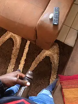 Stripchat Live Sex of BIG_DICK_BOOGIE
