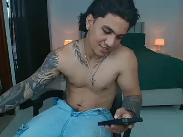 Stripchat Best Webcam of Mrbig_maximo