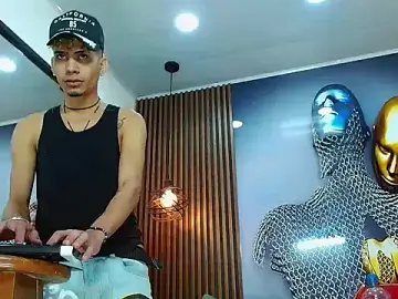Stripchat Watch Live Sex Cams of Skinny_cute_Alyer