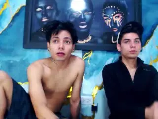 Xlovecam Live Porn of TheShiningMen