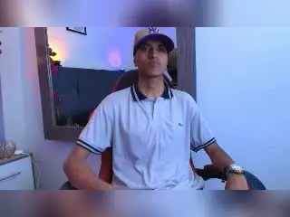 Xlovecam Live Sex Cam of AlanColthon