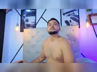 Xlovecam Best Webcam of AryanBrown