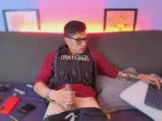Xlovecam Free Live Porn of AquilesTaylor