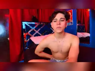 Xlovecam Adult Video Chat of LukeHowlandy