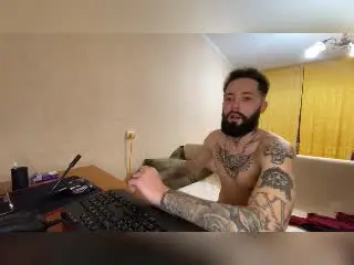 Xlovecam Live Sex of MikeAndAnna
