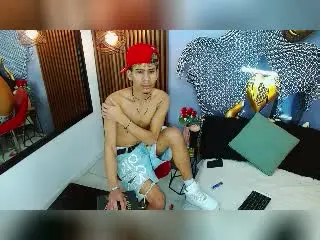 Xlovecam Sex Chat of SkinnyCuteAlyer