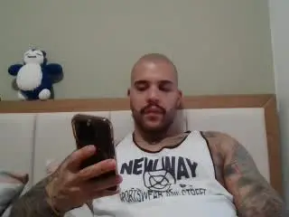 Xlovecam Live Sex of MedellynDark