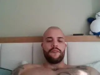 Xlovecam Free Porn Cam of MedellynDark