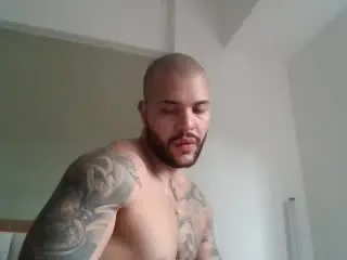 Xlovecam Live Sex Cam of MedellynDark